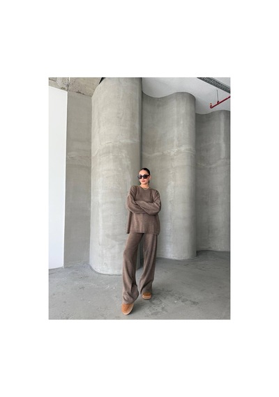 De Pose Oversize Kesim Sade Kadın Triko Takım Bej