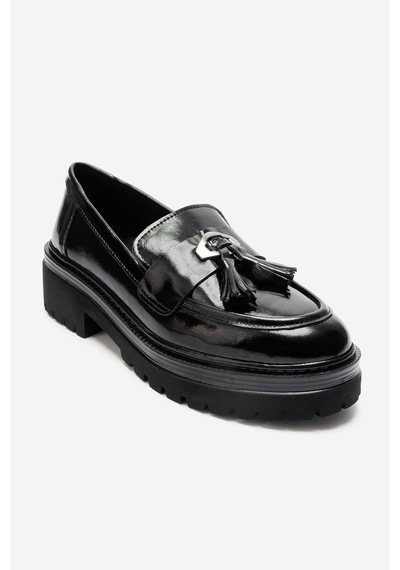 Luvi Shoes Marsy Siyah Rugan Hakiki Deri Püsküllü Kadın Loafer Ayakkabı