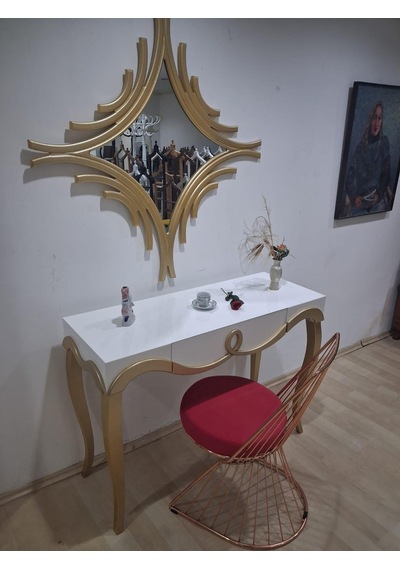 Dresuar Cnc Kabartma 90662 Model Aynalı Demir Sandalye Ayak Parlak Beyaz Gold Renk Beyaz - Gold Dresuar Cnc Kabartma 90662 Model Aynalı Demir Sandalye Ayak Parlak Beyaz Gold Renk Beyaz - Gold