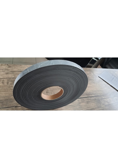 Eva Neopren Yapişkanli Epdm Conta 20Mm 10 Metre
