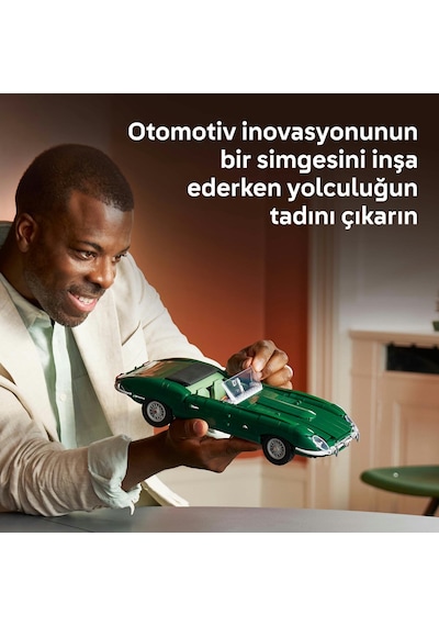 LEGO® Icons Jaguar E-Type 11381 - Yetişkinler için Gerçekçi Detaylar İçeren Yaratıcı Spor Araba Modeli Yapım Seti (1673 Parça)