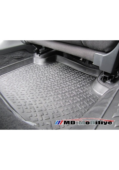 Volkswagen Passat B8 Paspas. B8 Havuzlu Ithal 3D Paspas 2015-