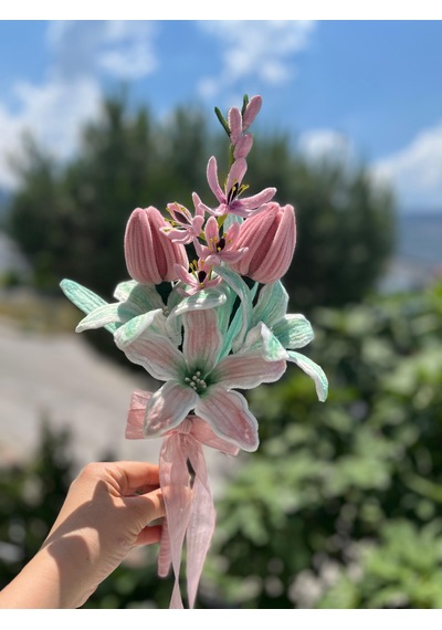 El Yapımı Şönil Gelin Buketi Solmayan Düğün Buketi Beyaz-pembe Bridal Bouquet Nişan, Nikah Ve Düğün Çiçeği Beyaz Pembe El Yapımı Şönil Gelin Buketi Solmayan Düğün Buketi Beyaz-pembe Bridal Bouquet Nişan, Nikah Ve Düğün Çiçeği Beyaz Pembe