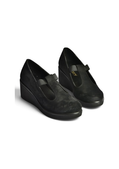 Fox Shoes Z602281702 Siyah Süet Dolgu Tabanlı Kadın Ayakkabı