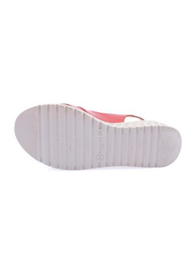 Dgn 18005-2108 Bayan Dolgu Taban Topuklu Sandalet 18005-2108-R0766 Kırmızı