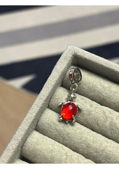 Kırmızı Kaplumbağa Charm Asafaccessory