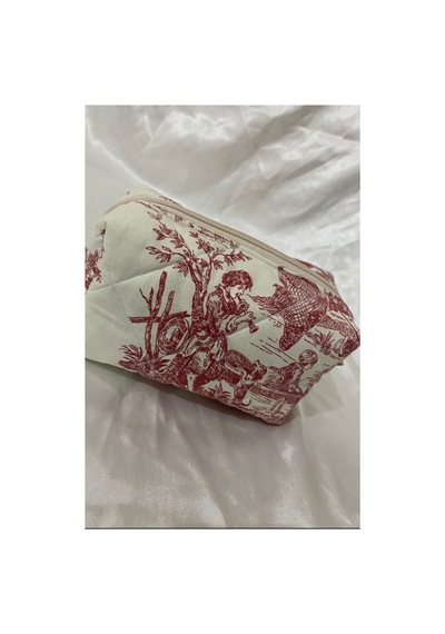 Makyaj Çantası Vintage Desen Kırmızı 18 10 10cm Ölçülerinde Kırmızı
