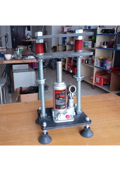 Masa Üstü 2 Tonluk Mini Hidrolik Pres