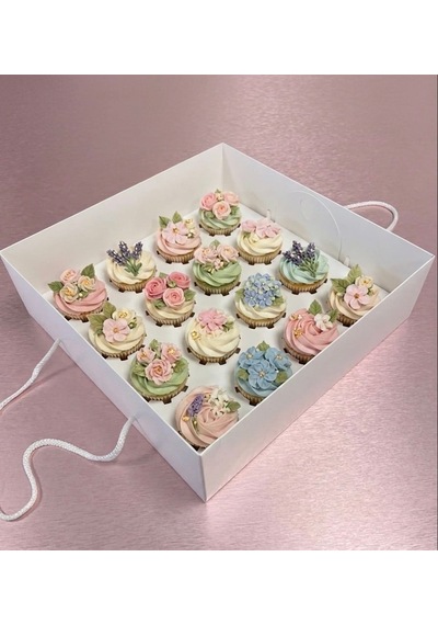 16 Bölmeli Cup Cake Kutusu 35x35x11