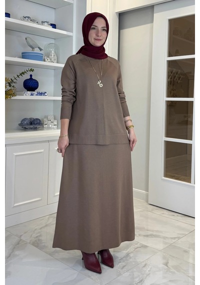 Rabia Şamlı Ceren Etekli Triko Takım Sütlü Kahve Normal