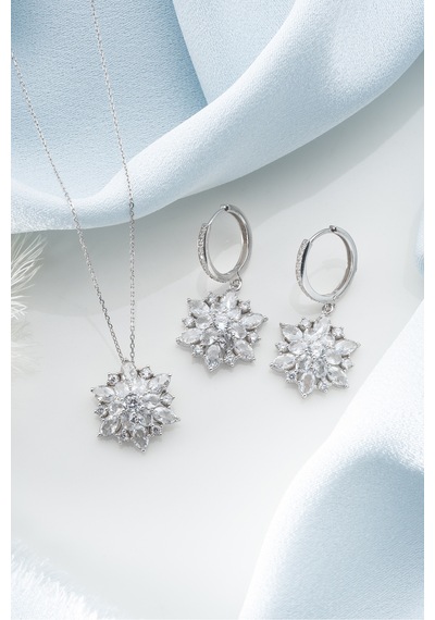 Çekirdekjewelry 925 Ayar Gümüş Zirkon Taşlı Kar Tanesi Kolye Ve Küpe Seti Gri