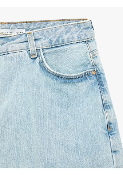 Koton Asimetrik Kesim Düğmeli Rahat Kalıp Pamuklu Denim Mini Şort Etek Açık İndigo 6sal40001md Koton Asimetrik Kesim Düğmeli Rahat Kalıp Pamuklu Denim Mini Şort Etek Açık İndigo 6sal40001md