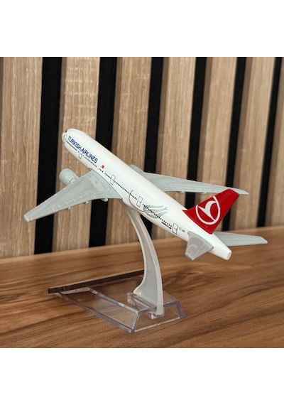 Thy Boeing 777-300 Model Uçak 1/250 Ölçek Metal Gövde İsim Yazılabilir Myk Hediye Ve Sanat Atölyesi Üretimi