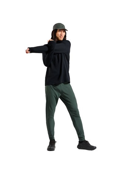 Odlo Odlo Essential Thermal Mid Layer 1/2 Zip Erkek Siyah Içlik Üst 6000 Siyah