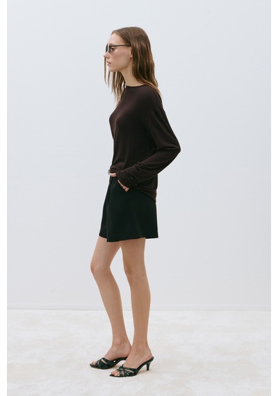 Suud Collection Siyah Mia Pileli Şort