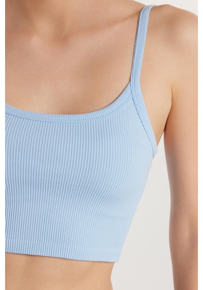Tudors Kadın Slim Fit Kare Yaka Düz Basic Mavi Crop Atlet-33835 Tudors Kadın Slim Fit Kare Yaka Düz Basic Mavi Crop Atlet-33835