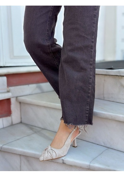 Ervanın Butiği Bej Süet Bow Fiyonk Detay Kadın Stiletto-6091