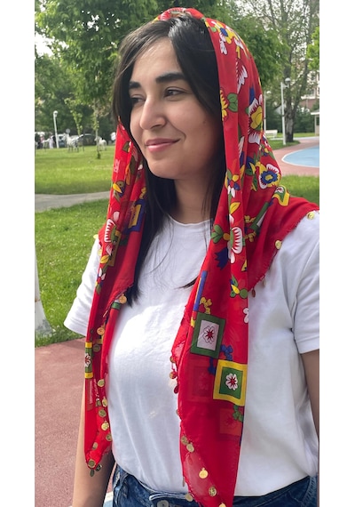 Çengelköy Desenli Pullu Yazma 100x100 Cm Etnik Çiçekli Başörtüsü Çeyizlik Ve Günlük Kırmızı