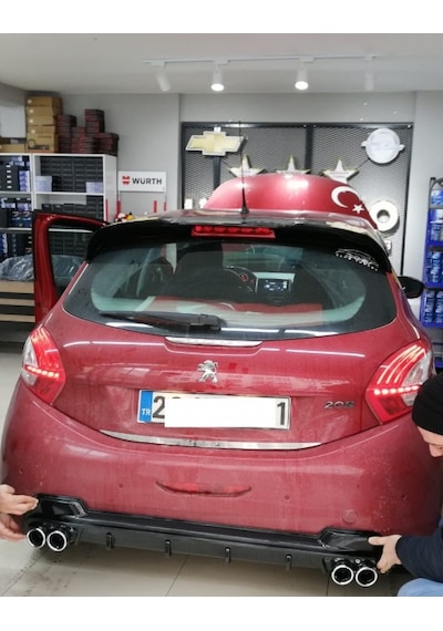 PEUGEOT 208 DİFÜZÖR ÖZEL  ÜRÜN
