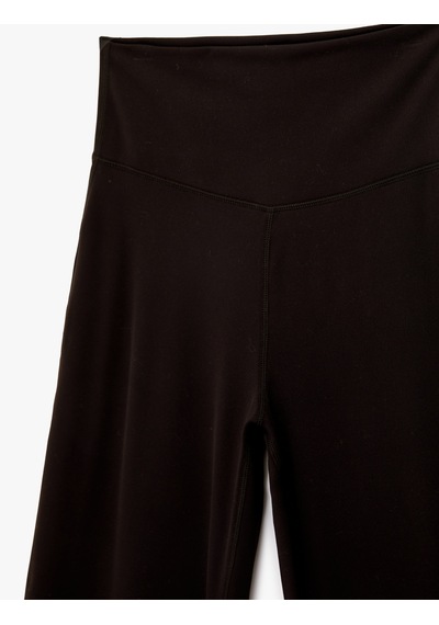 Koton Yüksek Bel Slim Fit İspanyol Paça Spor Tayt Siyah 6sak40132nk