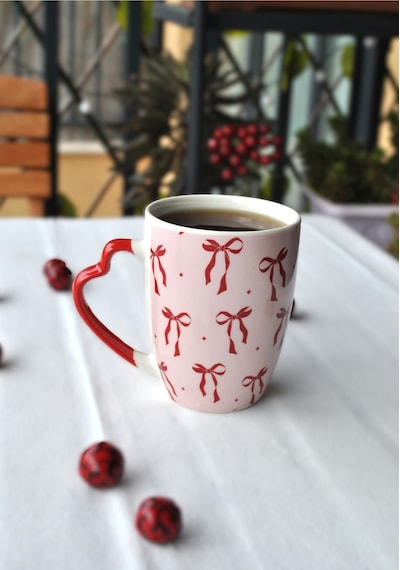 1 Adet Kurdeleli Kupa Seramik Çay Kahve Kupası 330 Ml Kurdele Sevgililer Günü Pembe