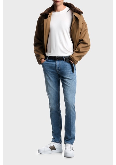 Emporio Armani İpek Karışımlı Bisiklet Yaka Uzun Kollu T Shirt Erkek T Shirt Em006771 Af13721 U0003 Beyaz Emporio Armani İpek Karışımlı Bisiklet Yaka Uzun Kollu T Shirt Erkek T Shirt Em006771 Af13721 U0003 Beyaz