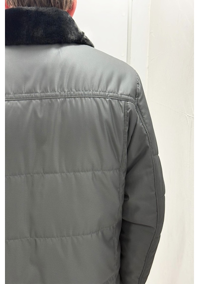 Marco Muratti Dmctekstil Erkek Mrc-447-001 Haki Yeşil Yakası Kürklü Normal Kalıp Fermuar Ve Çıtçıt Kapamalı Kışlık Battal Mont Marco Muratti Dmctekstil Erkek Mrc-447-001 Haki Yeşil Yakası Kürklü Normal Kalıp Fermuar Ve Çıtçıt Kapamalı Kışlık Battal Mont