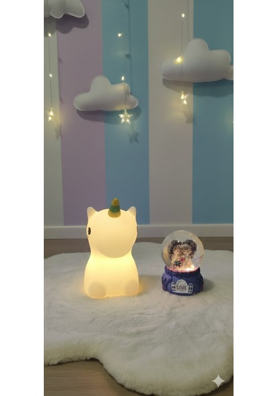 2 Li Sevgiliye Romantik Hediye Seti Unicorn Çok Renkli Led Gece Lambası Ve 9 Cm Mor Kar Küresi Seti Set