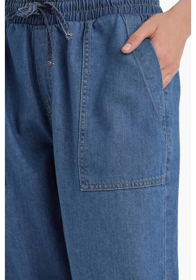 DeFacto Pull On Carrot Fit Yüksek Bel Crop Fit Yumuşak Jean Pantolon E0954AX25SMNM85