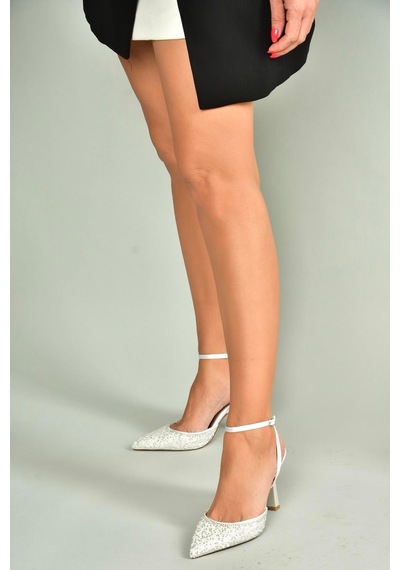Fox Shoes U676417604 Bej Kumaş Kalın Topuklu Abiye Ayakkabı Bej
