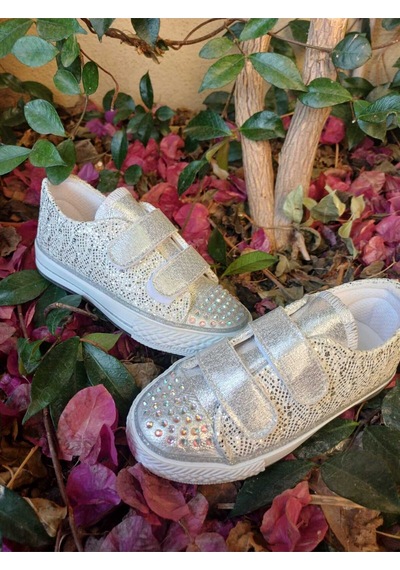 Scarpe Magiche Gümüş Işıklı Kız Çocuğu Ayakkabı 31-35 Numara Arası Işıksızdır Gümüş