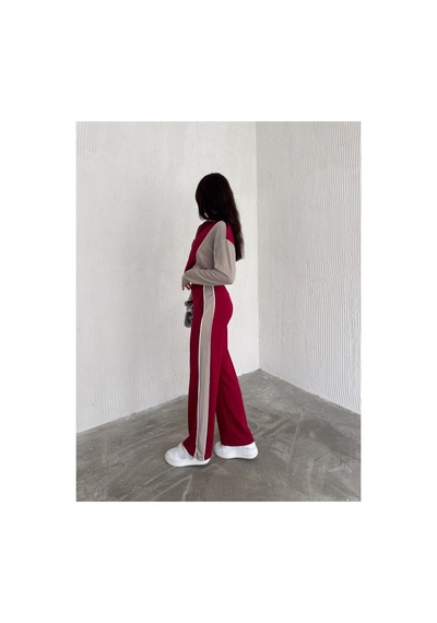 Gugus Kadın Trend Eşofman Takımı Dik Yaka Fermuarlı Bol Paça Yanları Şeritli Aysho Model Bordo-bej Gugus Kadın Trend Eşofman Takımı Dik Yaka Fermuarlı Bol Paça Yanları Şeritli Aysho Model Bordo-bej