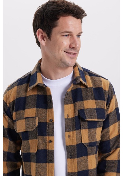 Tudors Erkek Slim Fit Dar Kesim Uzun Kollu Kapaklı Çift Cepli Kareli Kışlık Oduncu Gömlek-41630 Çok Renkli Tudors Erkek Slim Fit Dar Kesim Uzun Kollu Kapaklı Çift Cepli Kareli Kışlık Oduncu Gömlek-41630 Çok Renkli