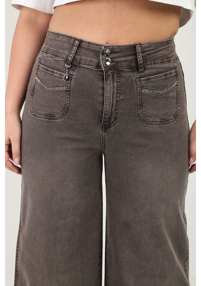 Zanessi Büyük Beden Denim Taşlı Yüksek Bel Ön Cep Detaylı Taşlı Bol Paça Kadın Pantolon Kahverengi Zanessi Büyük Beden Denim Taşlı Yüksek Bel Ön Cep Detaylı Taşlı Bol Paça Kadın Pantolon Kahverengi