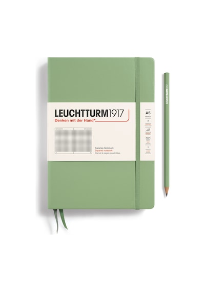 Leuchtturm1917 Not Defteri Orta Boy A5 , Sert Kapak, 251 Numaralandırılmış Sayfa, Kareli, Adaçayı Yeşil