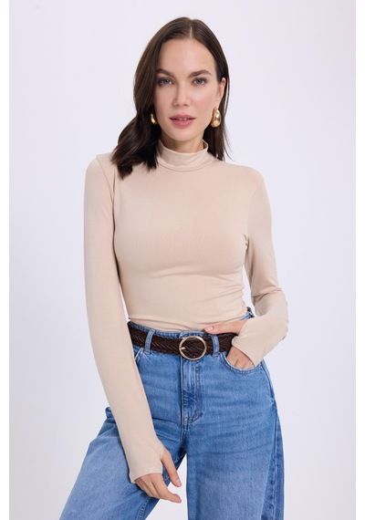 Tudors Kadın Regular Fit Klasik Kesim Viskon Kumaş Balıkçı Yaka Bej Bluz -34621