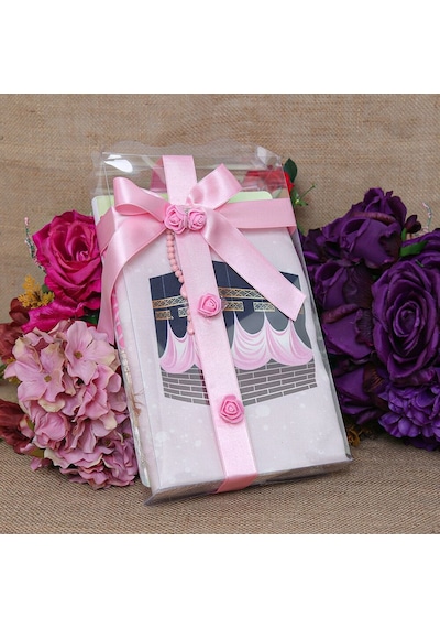 Çocuk Seccadesi Kabe Pembe & Kokulu Kalp İşlemeli Tesbih Bebek Pembesi & Hacca Gidiyorum Puzzle Çok Renkli
