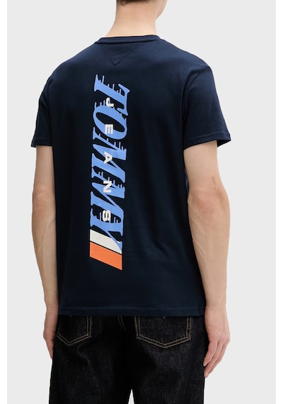 Tommy Jeans Pamuklu Sırt Baskılı Regular Fit Bisiklet Yaka T Shirt Erkek T Shirt Dm0dm22547 C1g Lacivert Tommy Jeans Pamuklu Sırt Baskılı Regular Fit Bisiklet Yaka T Shirt Erkek T Shirt Dm0dm22547 C1g Lacivert