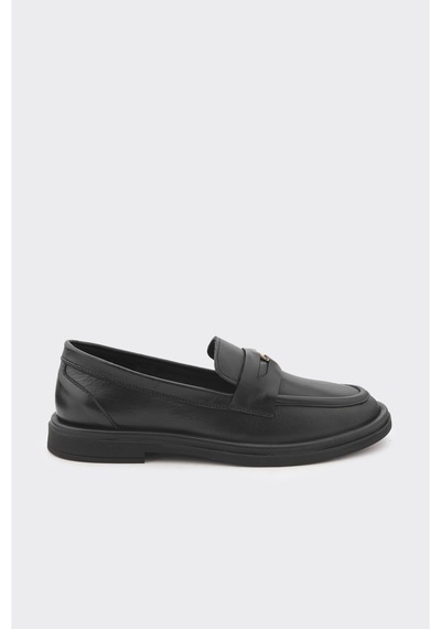 Derinet Tokalı Kadın Loafer Siyah Siyah