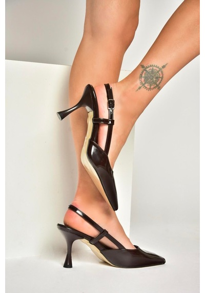 Fox Shoes U480441108 Kahverengi Rugan İnce Topuklu Kadın Abiye Ayakkabı Kahverengi