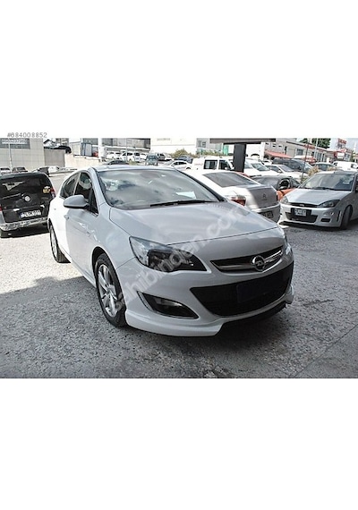 Opel Astra J Sedan- Hb Makyajlı Ön Tampon Eki Karlık Boyasız