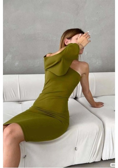DefyModa Kadın Şık Tasarım Krep Kumaş Tek Omuz Abiye Elbise Yeşil