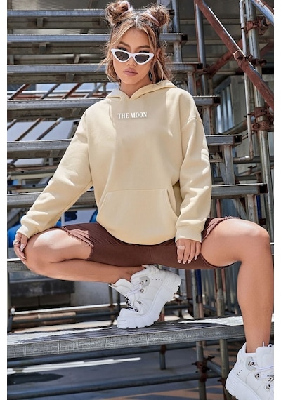 Uyguntarz Unisex The Moon Baskılı Sweatshirt Bej