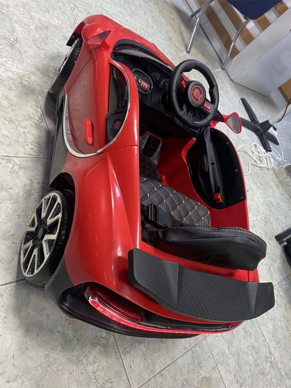 440 Bugo Drive Kırmızı