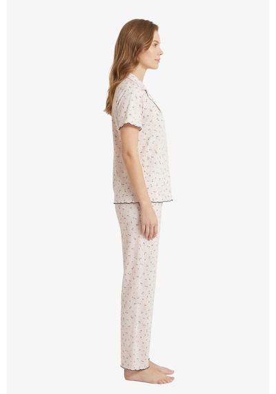 Cottonhill Beyaz Çiçek Desenli Pointel Gömlek Yaka Kadın Pijama Takımı
