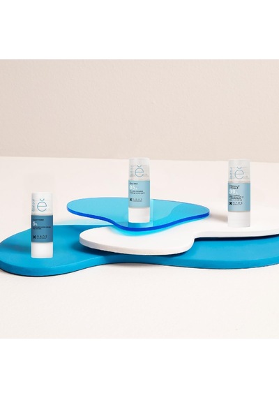 Etat Pur Pure Active D-panthenol Kuru Ciltler İçin Nemlendirici Ve Bariyer Onarıcı Saf Cilt Serumu 15 Ml