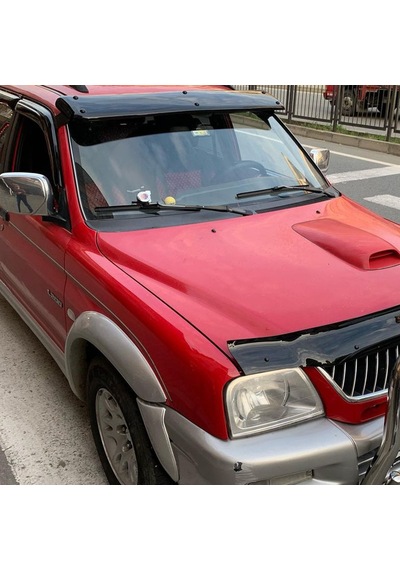 Mitsubishi L200 1996-2006 Yıl Aralığı Uyumlu Ön Cam Güneşliği