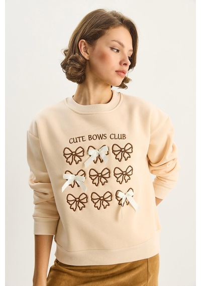 Shade Kadın Fiyonk Nakışlı Kurdele Aksesuarlı Üç İplik Şardonlu Sweatshirt 60601048 - Bej