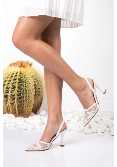 Fox Shoes Y752176315 Beyaz File Boncuk İşlemeli İnce Topuklu Kadın Ayakkabı