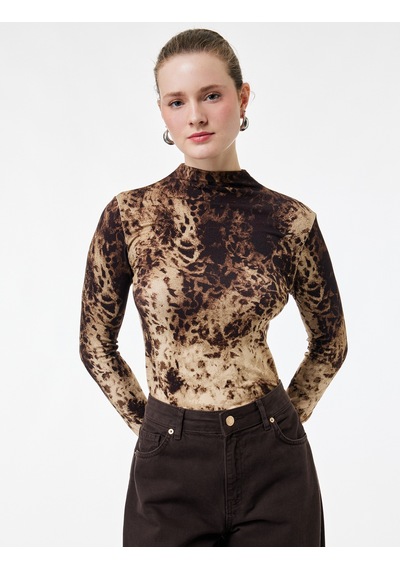 Koton Koton X Şahika Ercümen - Slim Fit Uzun Kollu Dik Yaka Leopar Desenli Tişört Kahverengi Desenli 6wak50427ek Kahverengi Desenli Koton Koton X Şahika Ercümen - Slim Fit Uzun Kollu Dik Yaka Leopar Desenli Tişört Kahverengi Desenli 6wak50427ek Kahverengi Desenli